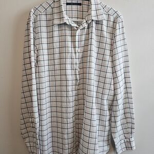 Banana Republic White and Black Plaid Casual Shirt